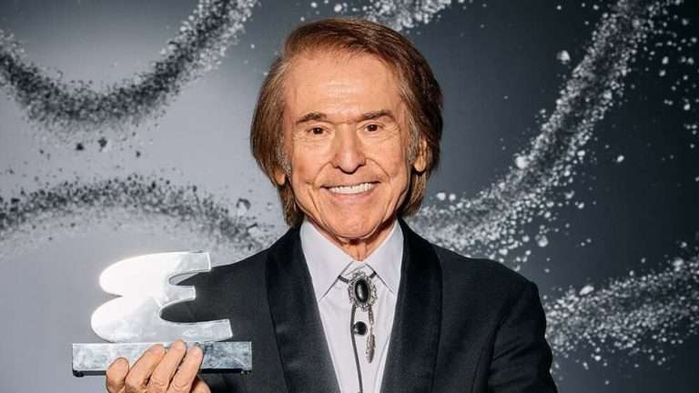 Raphael, a sus 83 años: “Nunca he pensado en retirarme”
