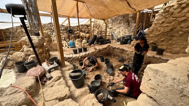 Vigas quemadas del ‘Primer Templo’ hace 2.600 años fueron halladas en Jerusalén