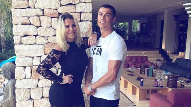Ella es Katia Aveiro: la hermana cantante de Cristiano Ronaldo