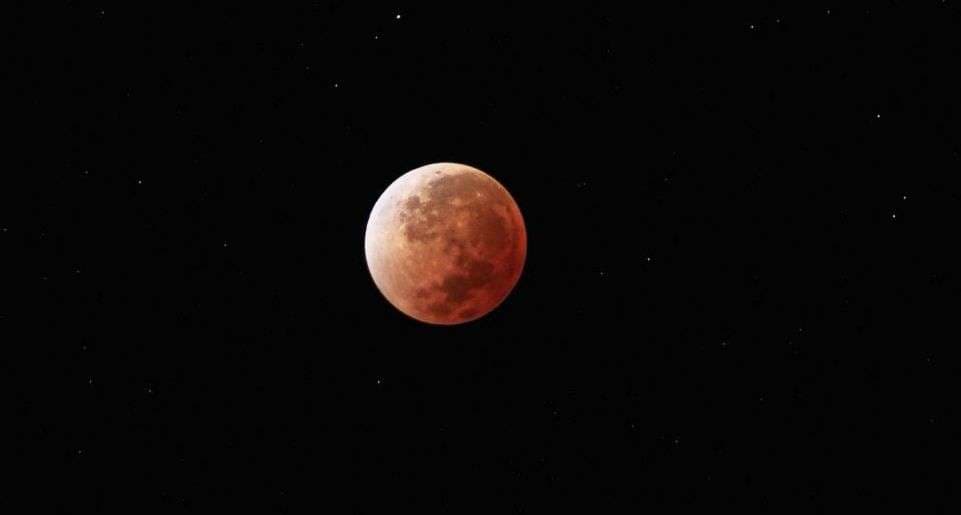Las imágenes que dejó el eclipse lunar 2026