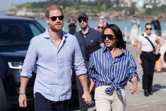 Harry y Meghan furiosos: denuncian acoso fotográfico en el colegio de sus hijos