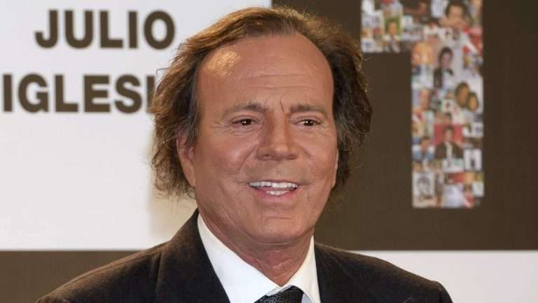 Fiscalía española considera que el tribunal sí puede investigar a Julio Iglesias