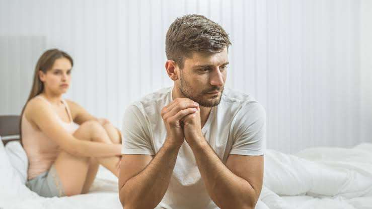 Lo que siente un hombre cuando su pareja finge sus orgasmos