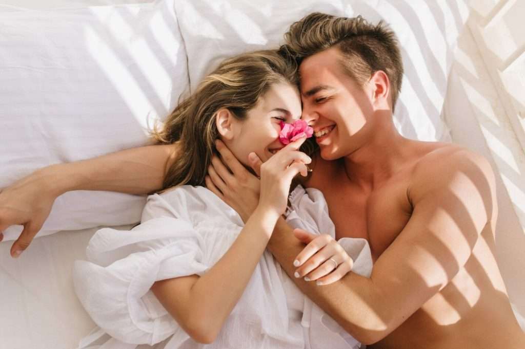 ¿Qué tipo de parejas tienen mejores relaciones íntimas? Nuevo estudio tiene la respuesta