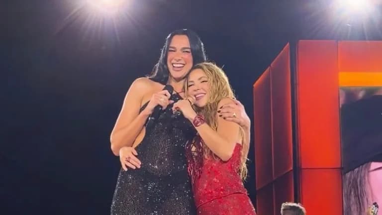 Video: Shakira y Dua Lipa cantaron ‘Antología’ ante 11 millones
