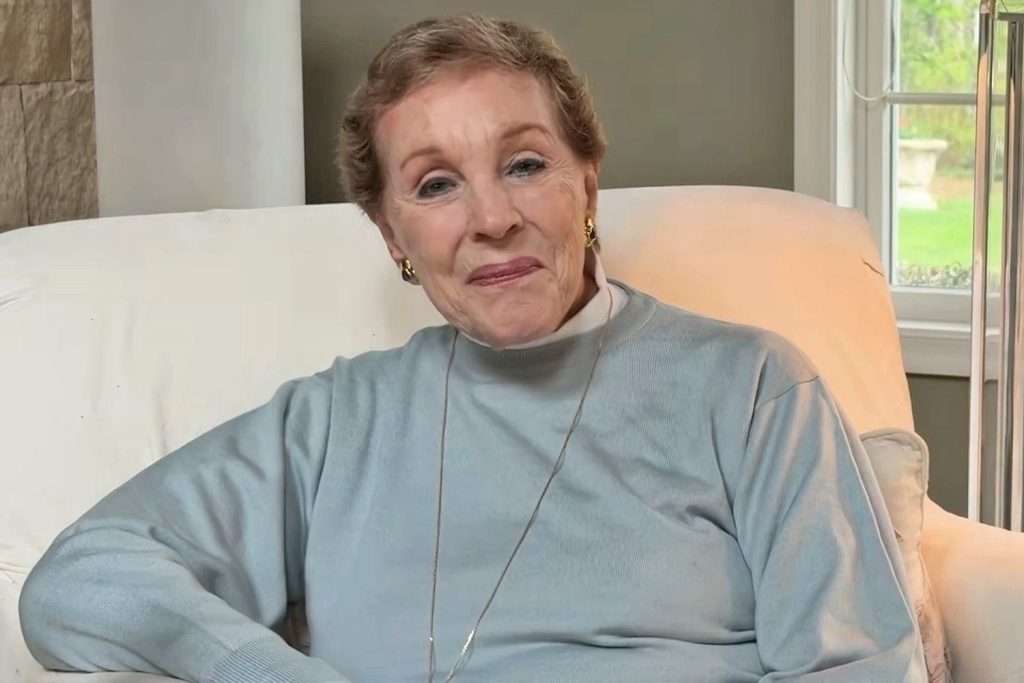 Julie Andrews reaparece a los 90 años con mensaje sobre el Parkinson