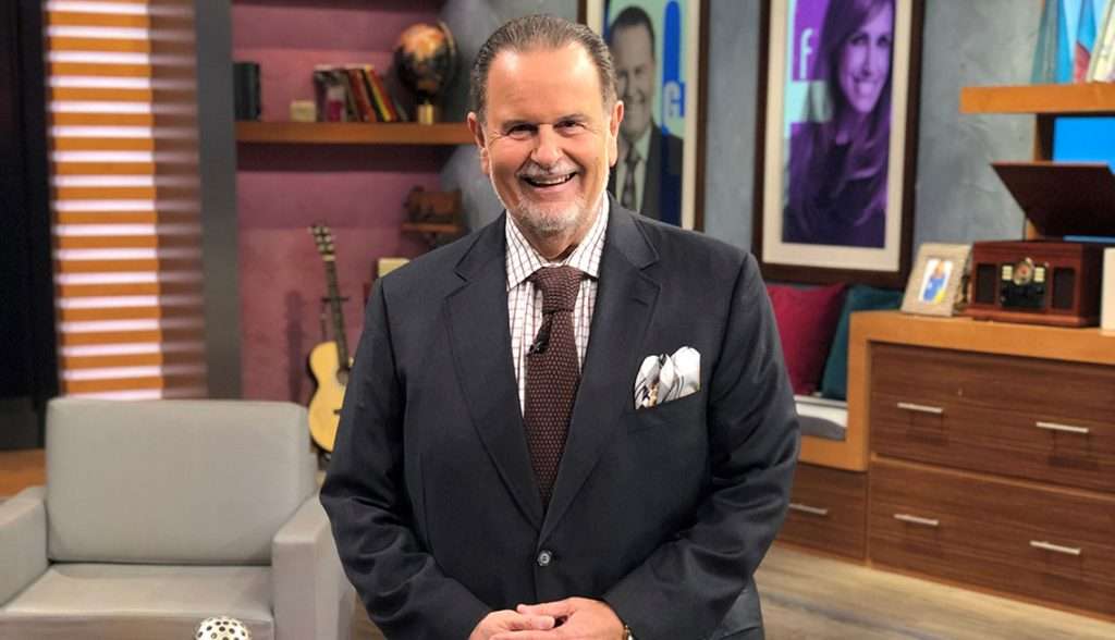 Raúl de Molina asegura que perdió 85% de su audición