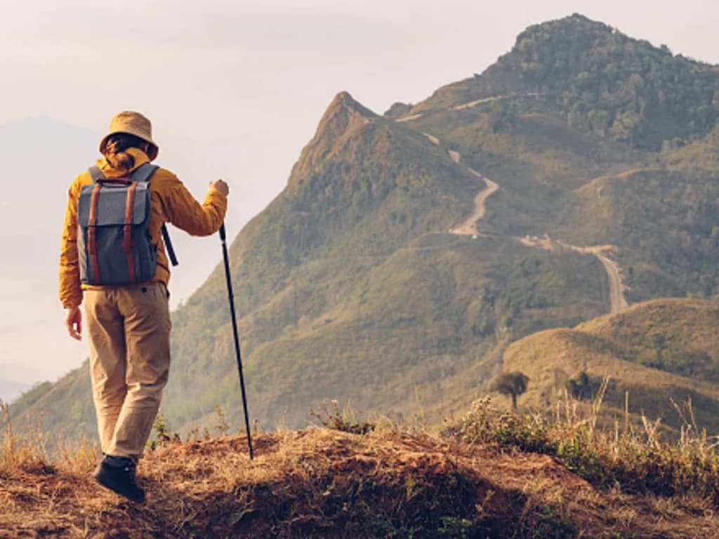 Senderismo: los beneficios reales de caminar en la naturaleza