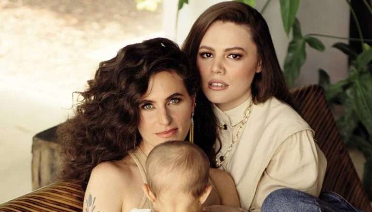 Ella es Diana Atri, esposa de Joy Huerta que ha sido su apoyo tras la separación del dúo
