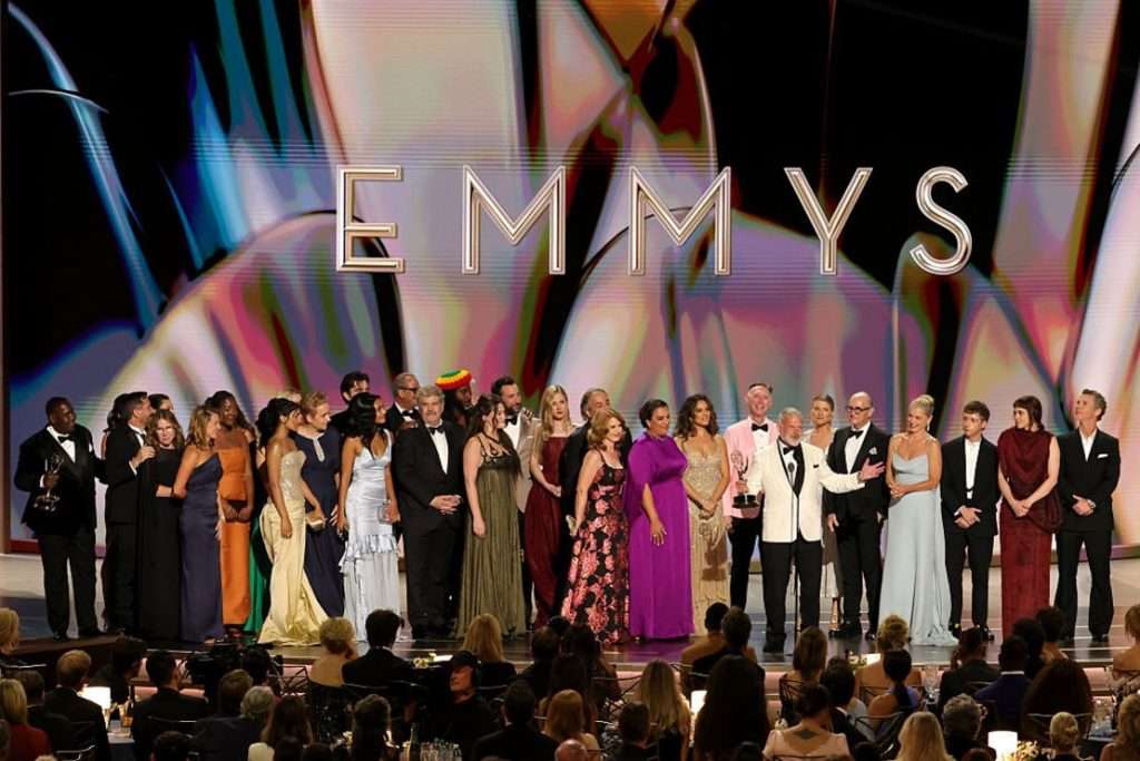 Los ganadores en los Emmy 2026: ‘Widow’s Bay’ arrasa con 14 premios